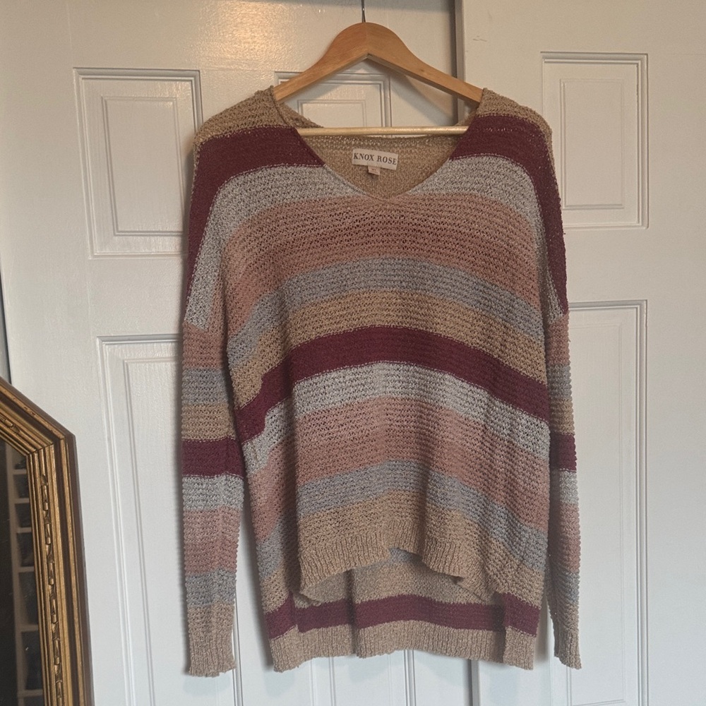 Knox Rose V-Neck Sweater - Burgundy, Gray, Tan